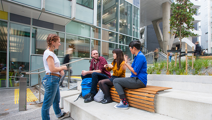 Peringkat Dunia Kuliah di Auckland University of Technology