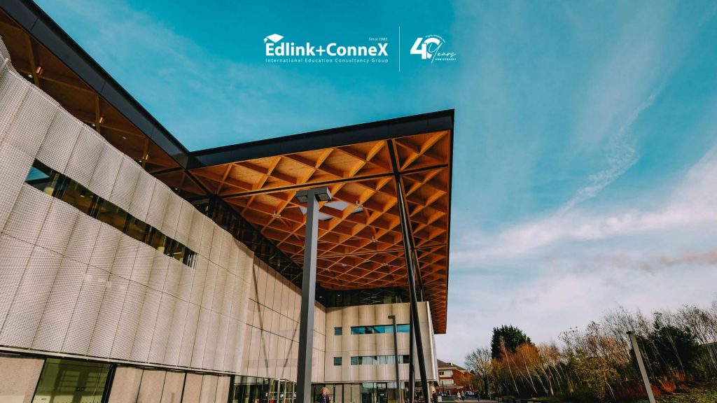 Kuliah di University of Warwick Beserta Info Jurusan Dan Biaya Kuliah