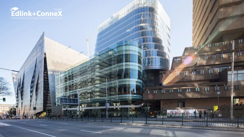UTS College student experience